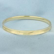 Etched Nature Design Bangle Bracelet In 14k Yellow Gold