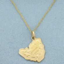 Vintage St. Martin St. Maarten Map Necklace In 14k Yellow Gold