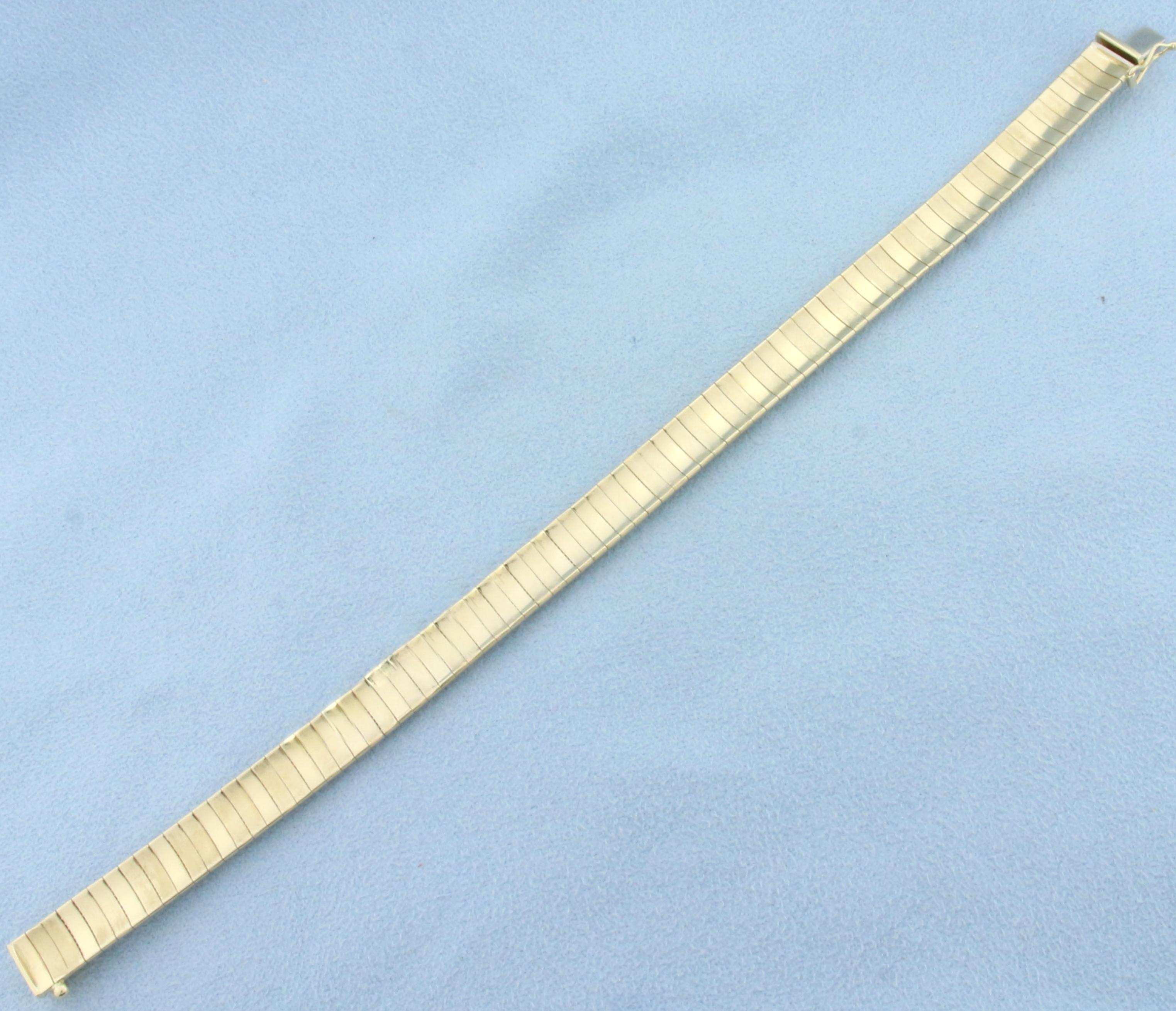Omega Link Bracelet In 14k Yellow Gold