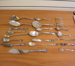 Gorham "chantilly" Sterling Silver Flatware - Set Of 25