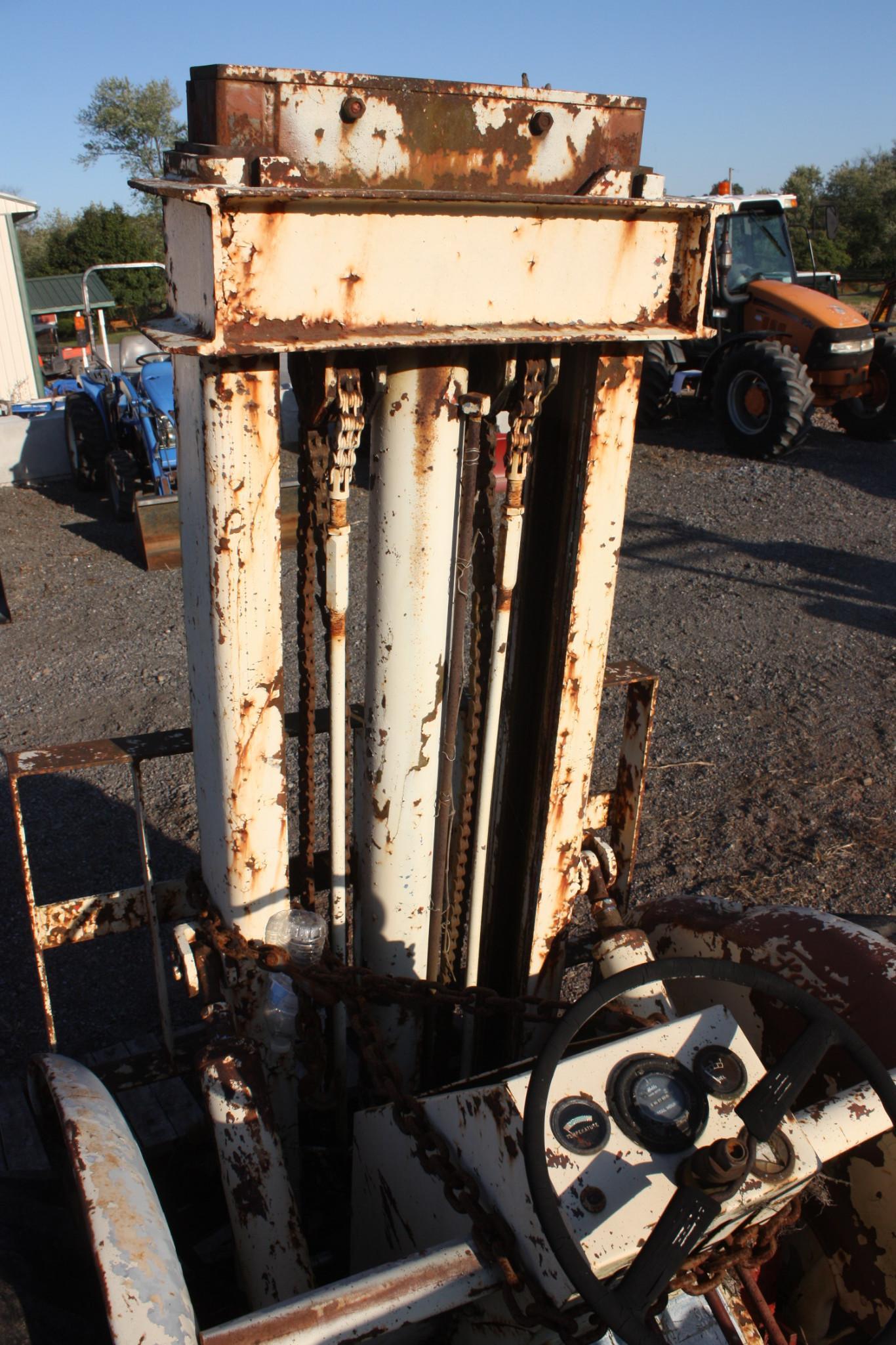 Ford / Marshall forklift
