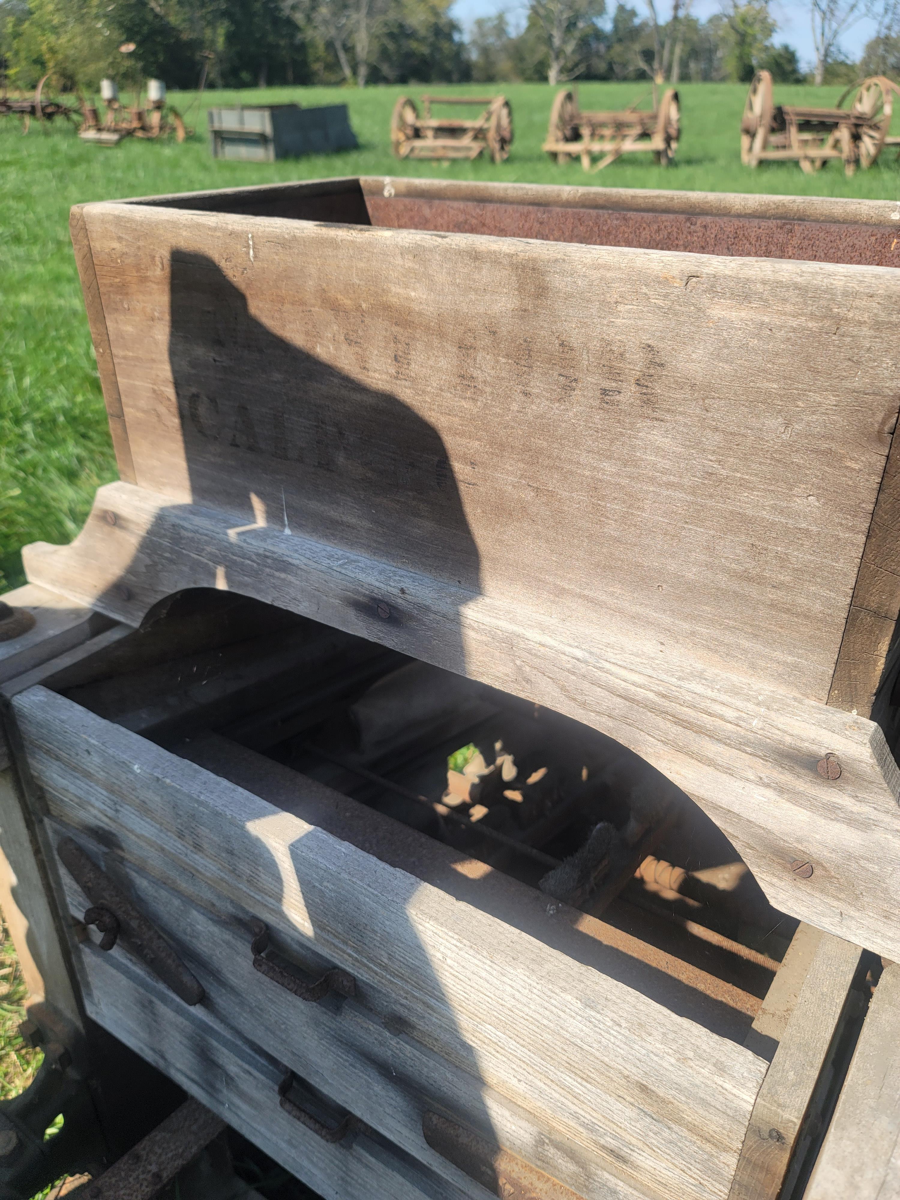 Huntley Monitor seed cleaner