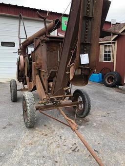 New Idea corn husker