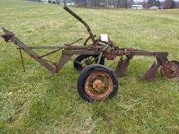 John Deere #44 2x plow