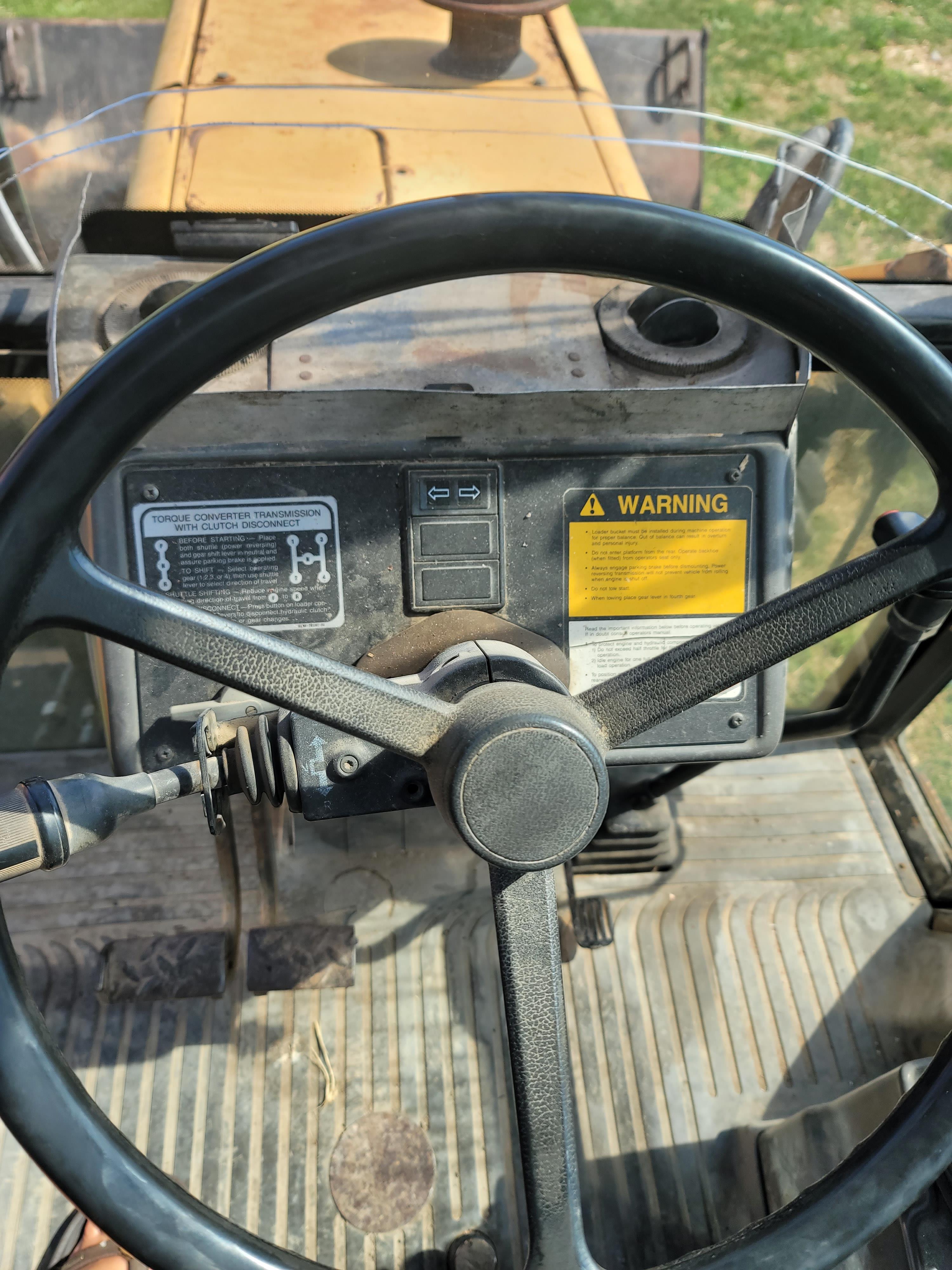 Ford 655D Backhoe