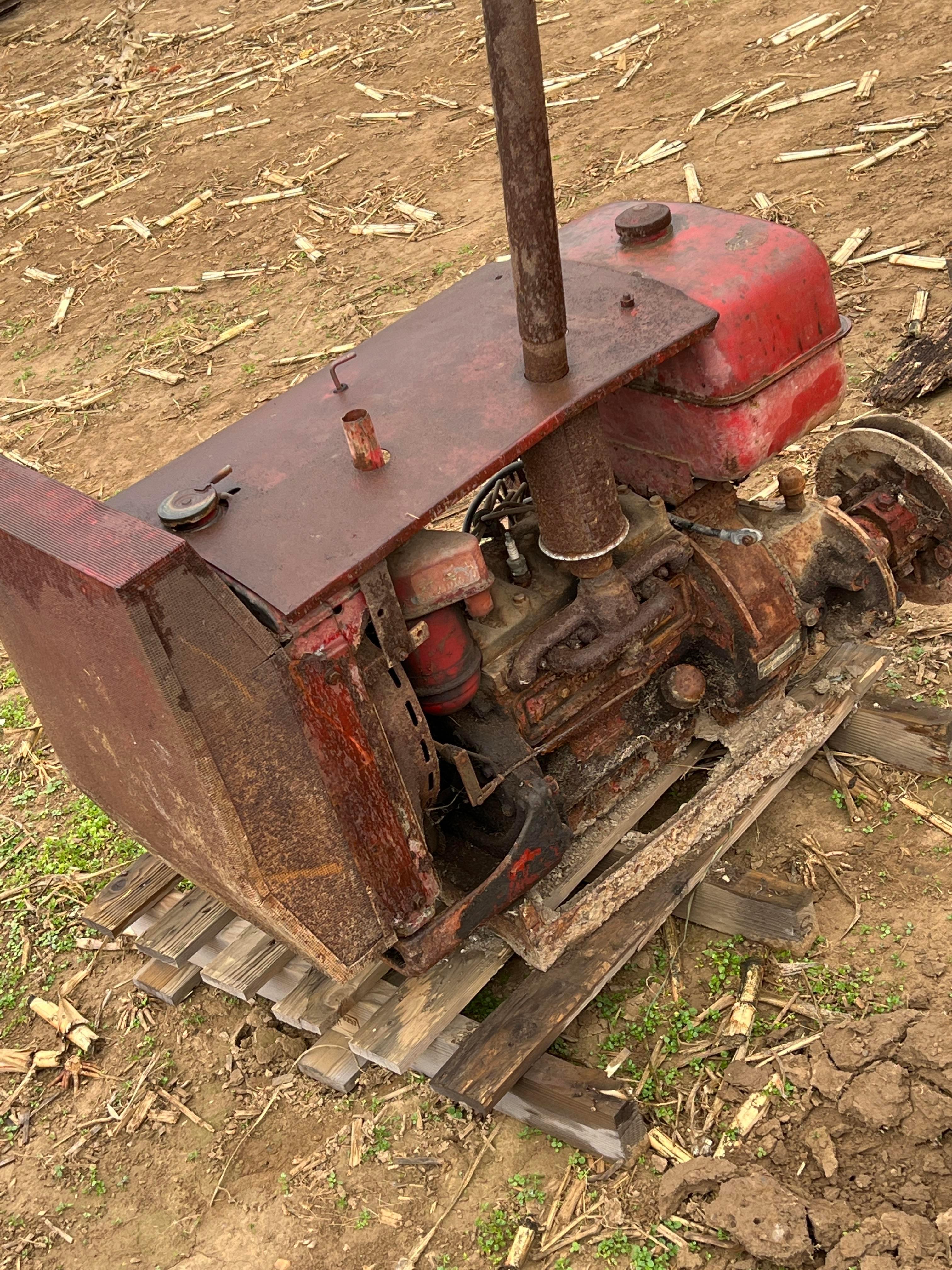 IH cub power unit