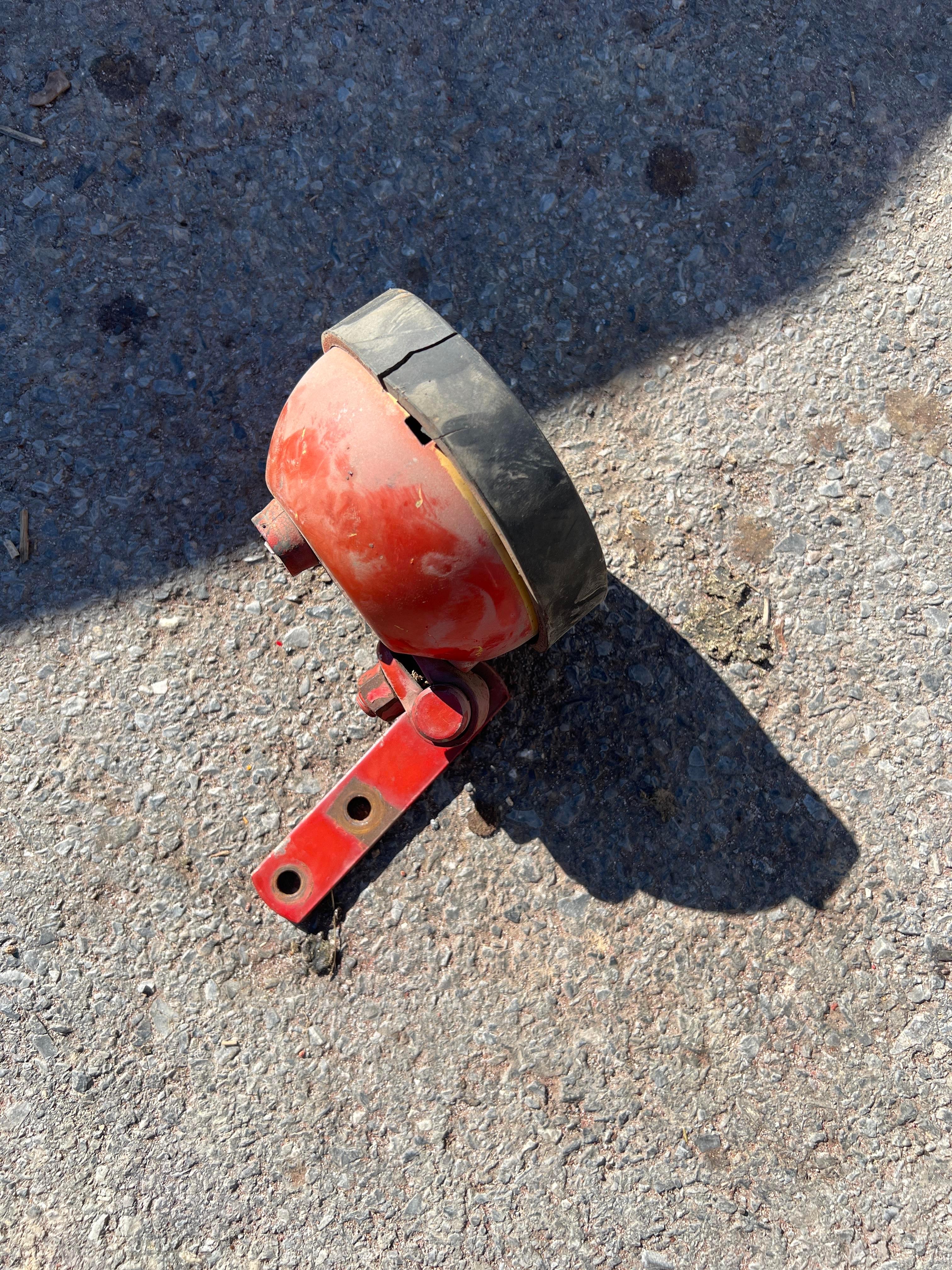 06-56-66 rear light