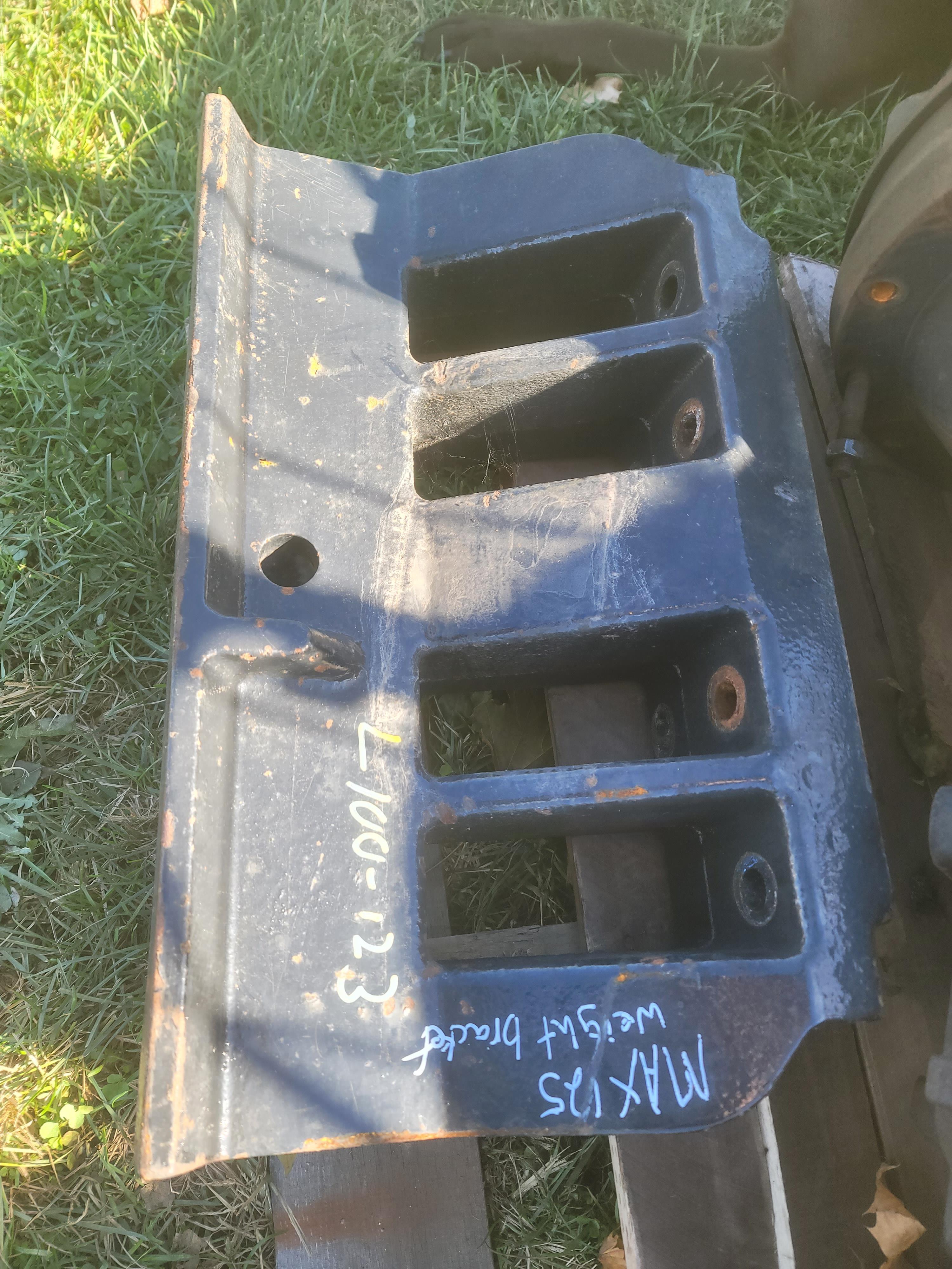 MAX 125 weight bracket.