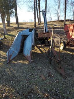 New Idea 1 Row Corn Picker