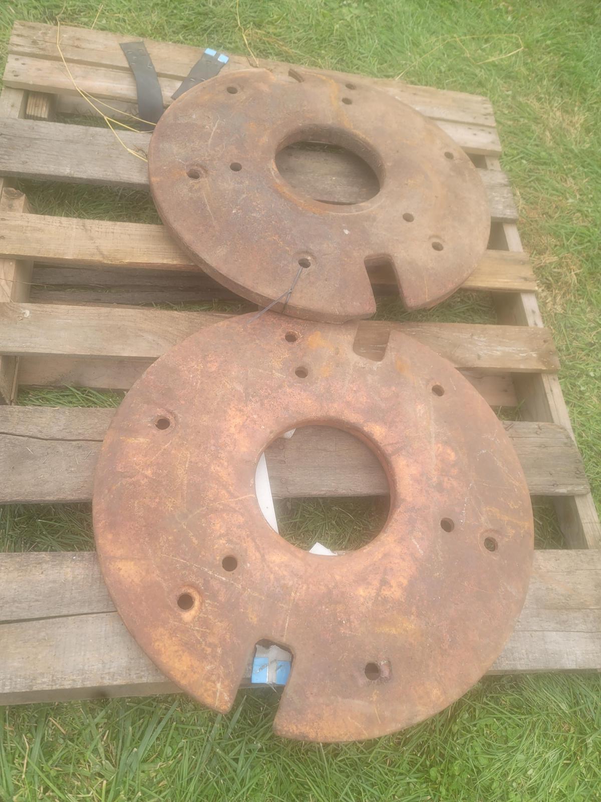 Ford commander 6000 rear wheel weights