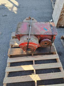 Case IH late 1660 transmission