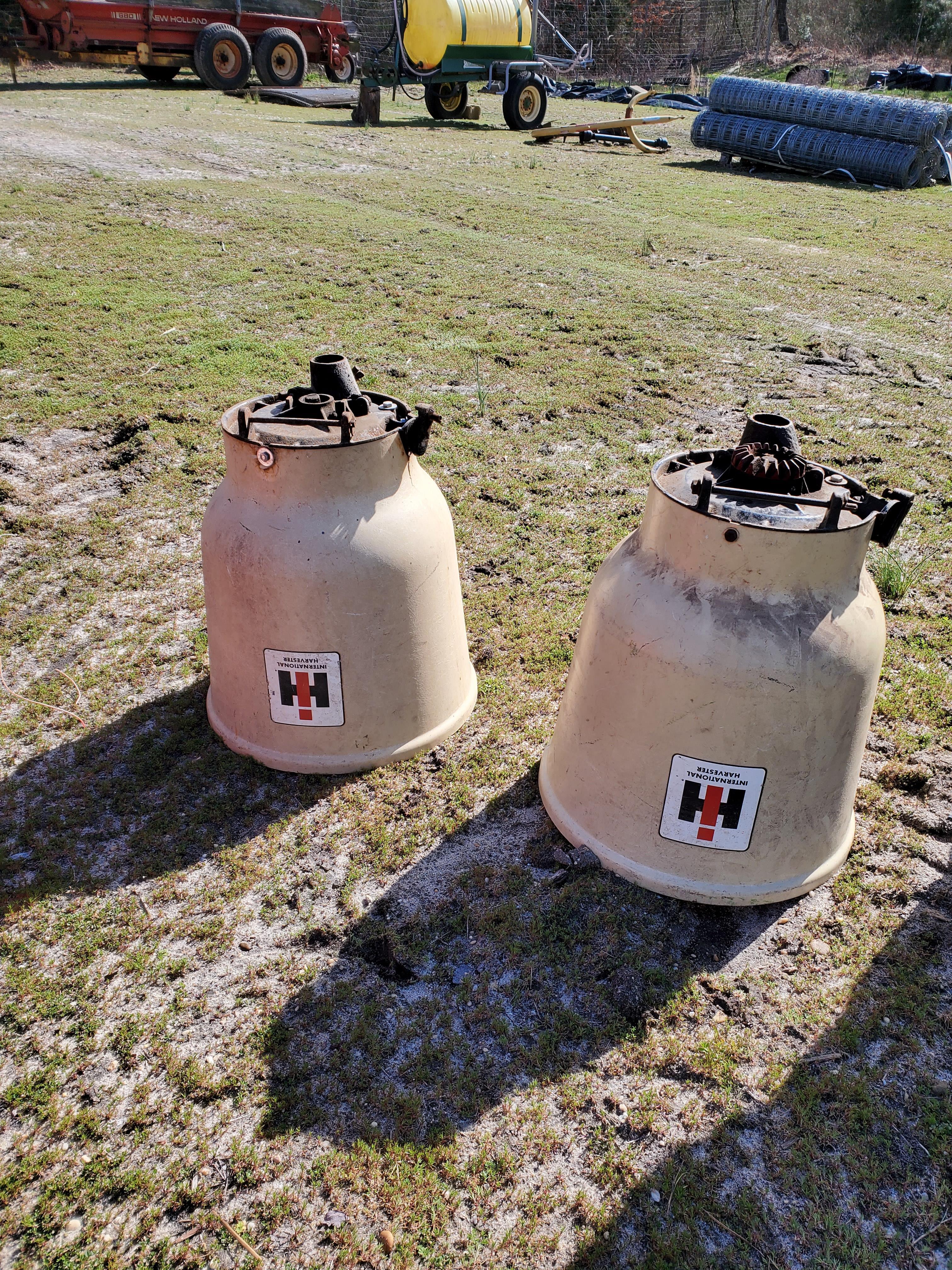 IH Fertilizer  boxes
