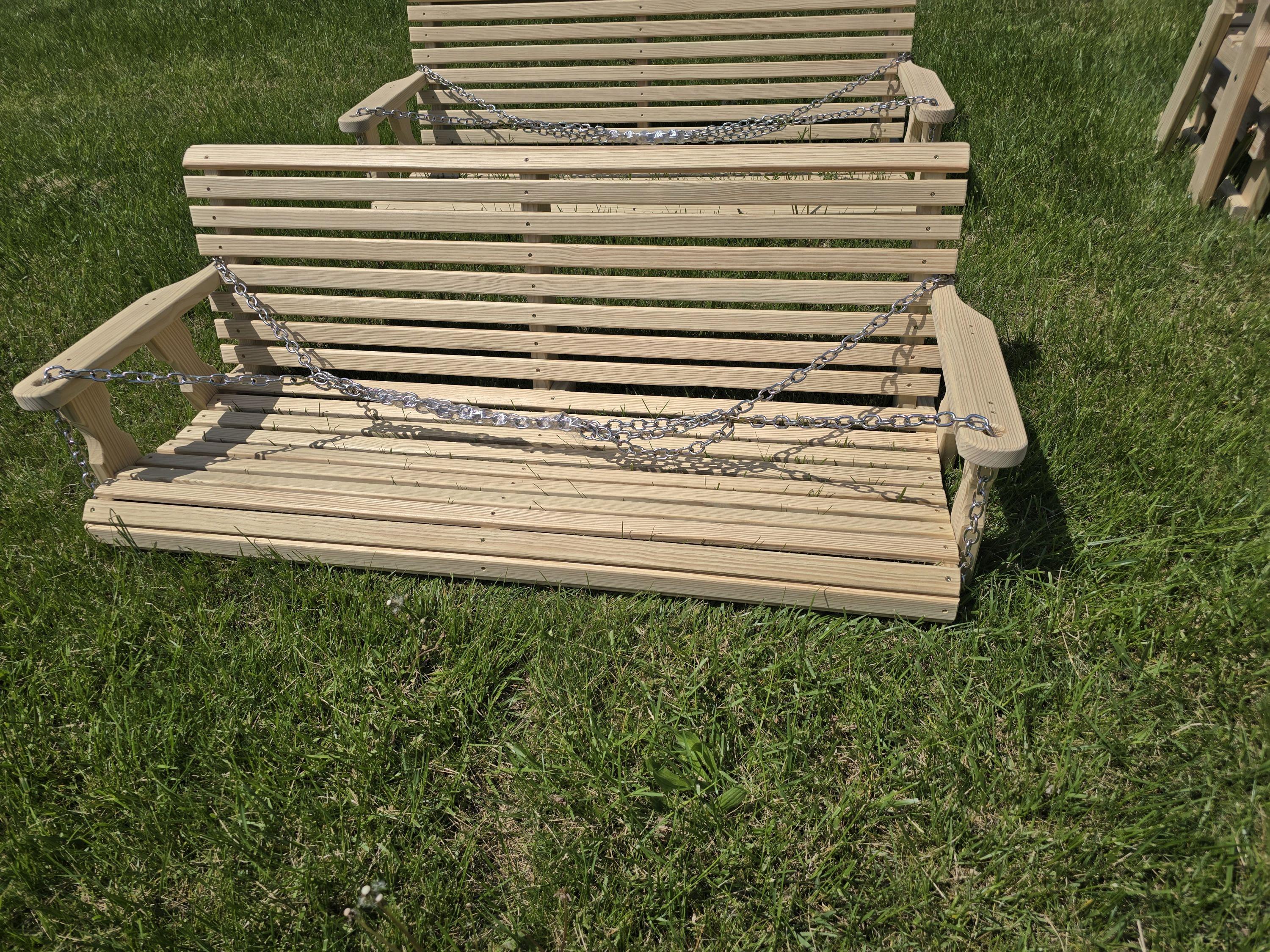 Porch  swing 5' w swing chains