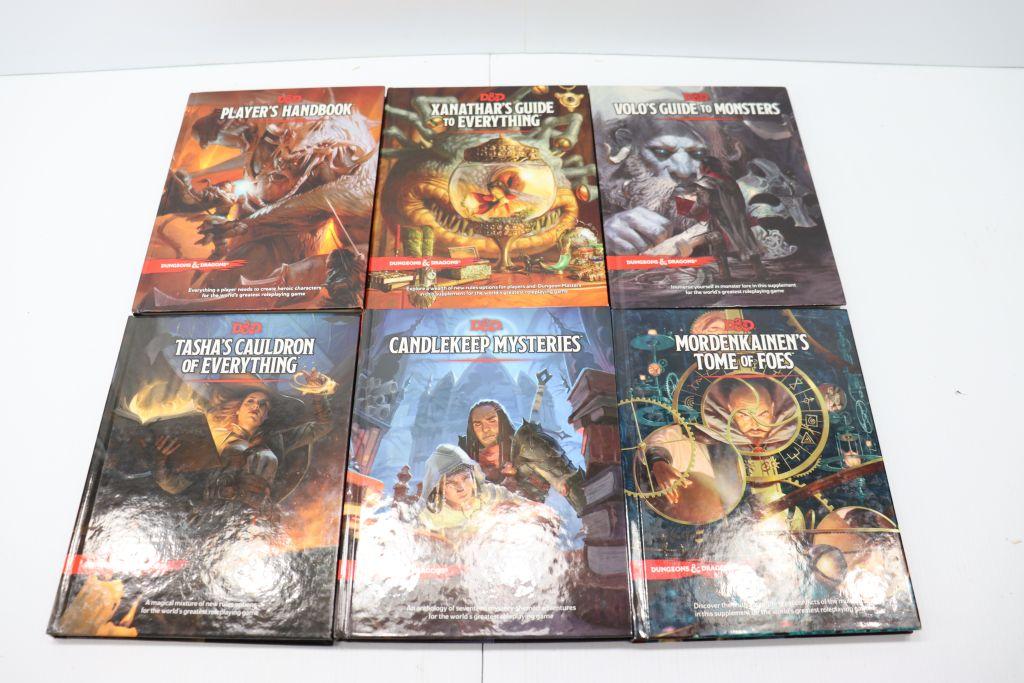 D&D 5th Edition Rulebooks and DM Screen
