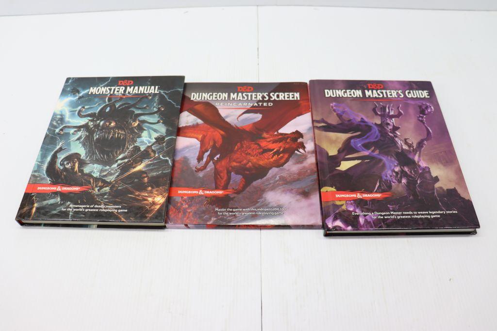 D&D 5th Edition Rulebooks and DM Screen
