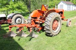 Allis - Chalmers WD 45 with disc and plow