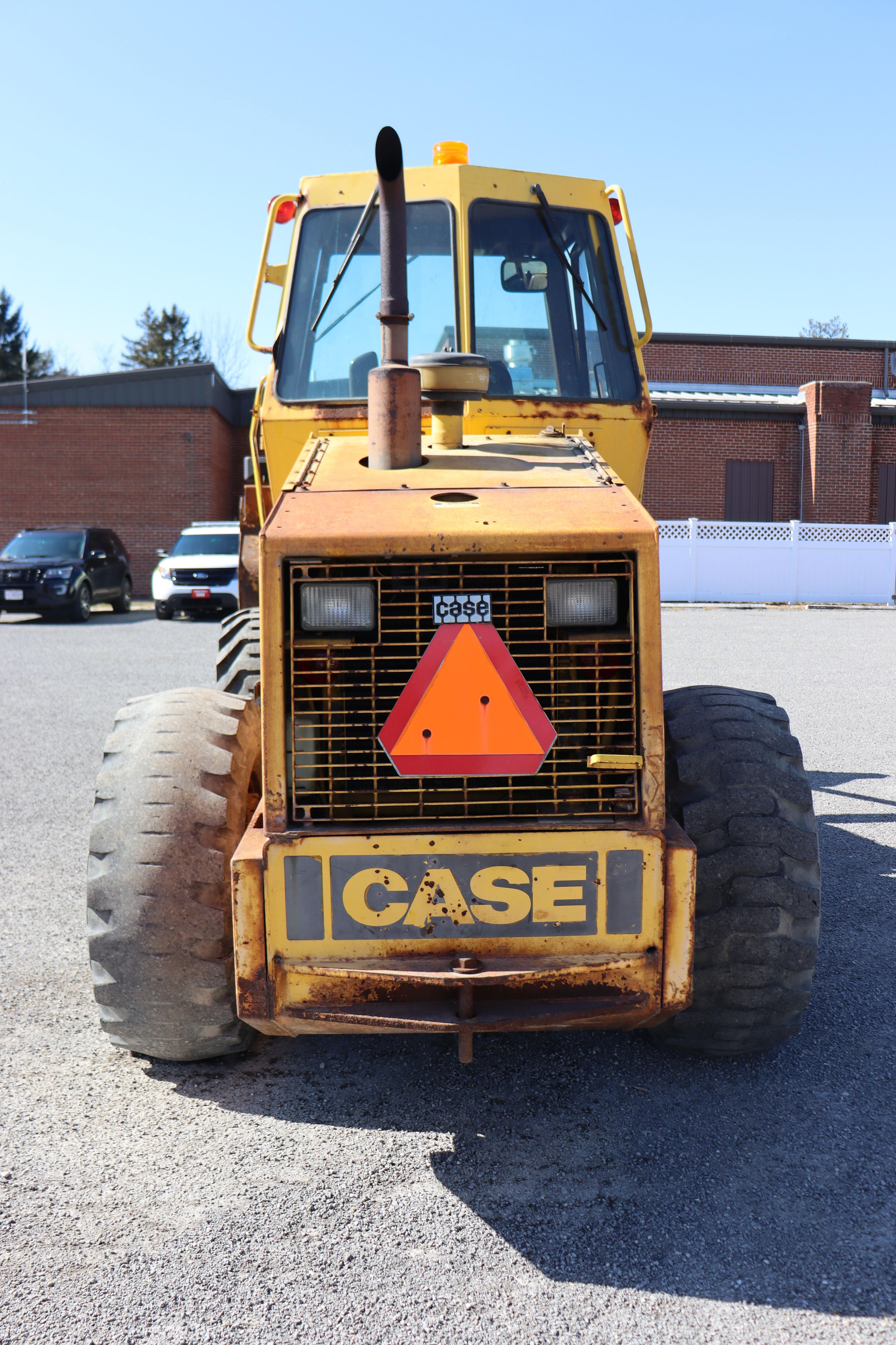 1990  Case  W14B wheel loader, 6,187 hours, serial number - JAB008808