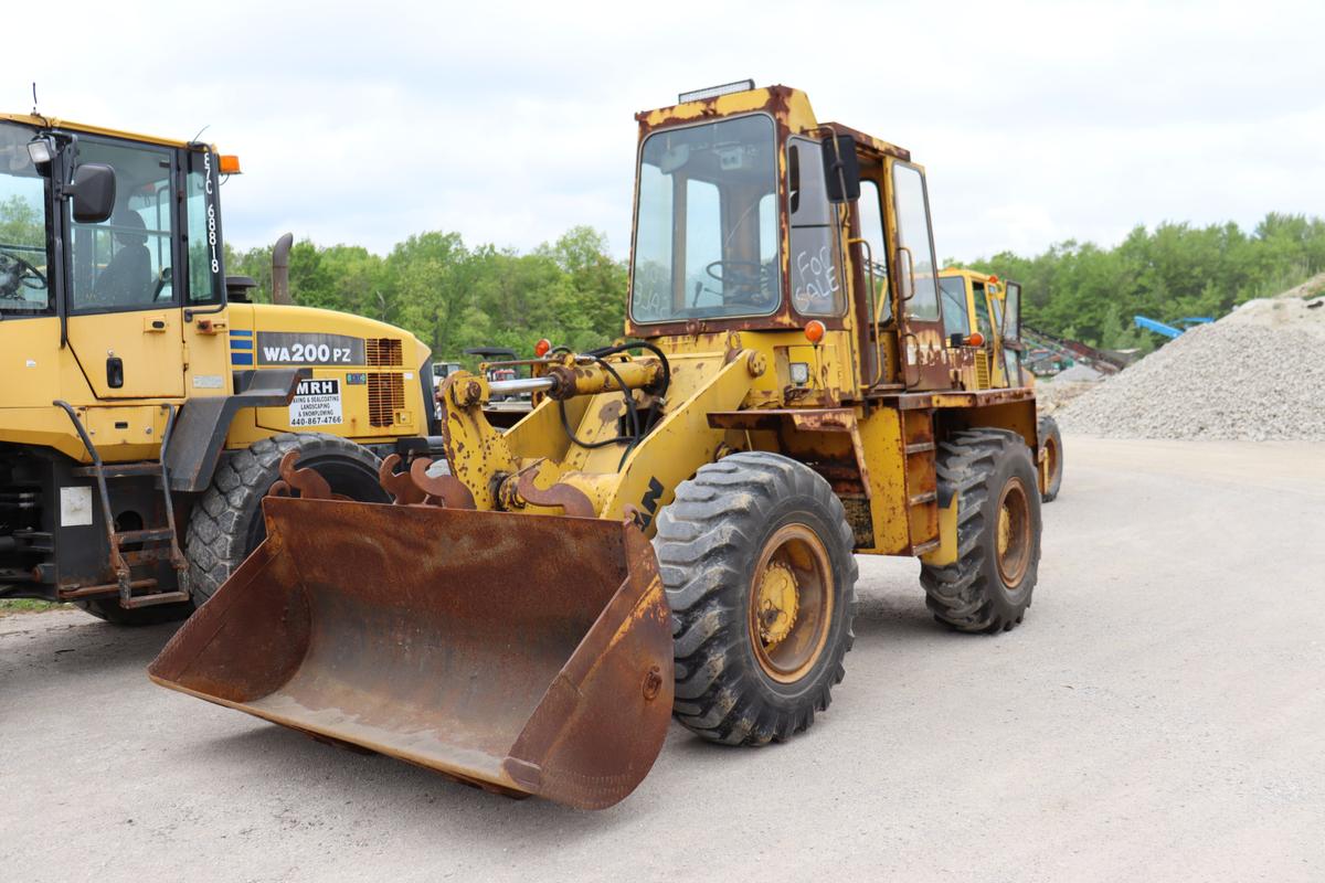 1995 Trojan 1500 Z wheel loader, reads 5,810 hours, serial number 312441