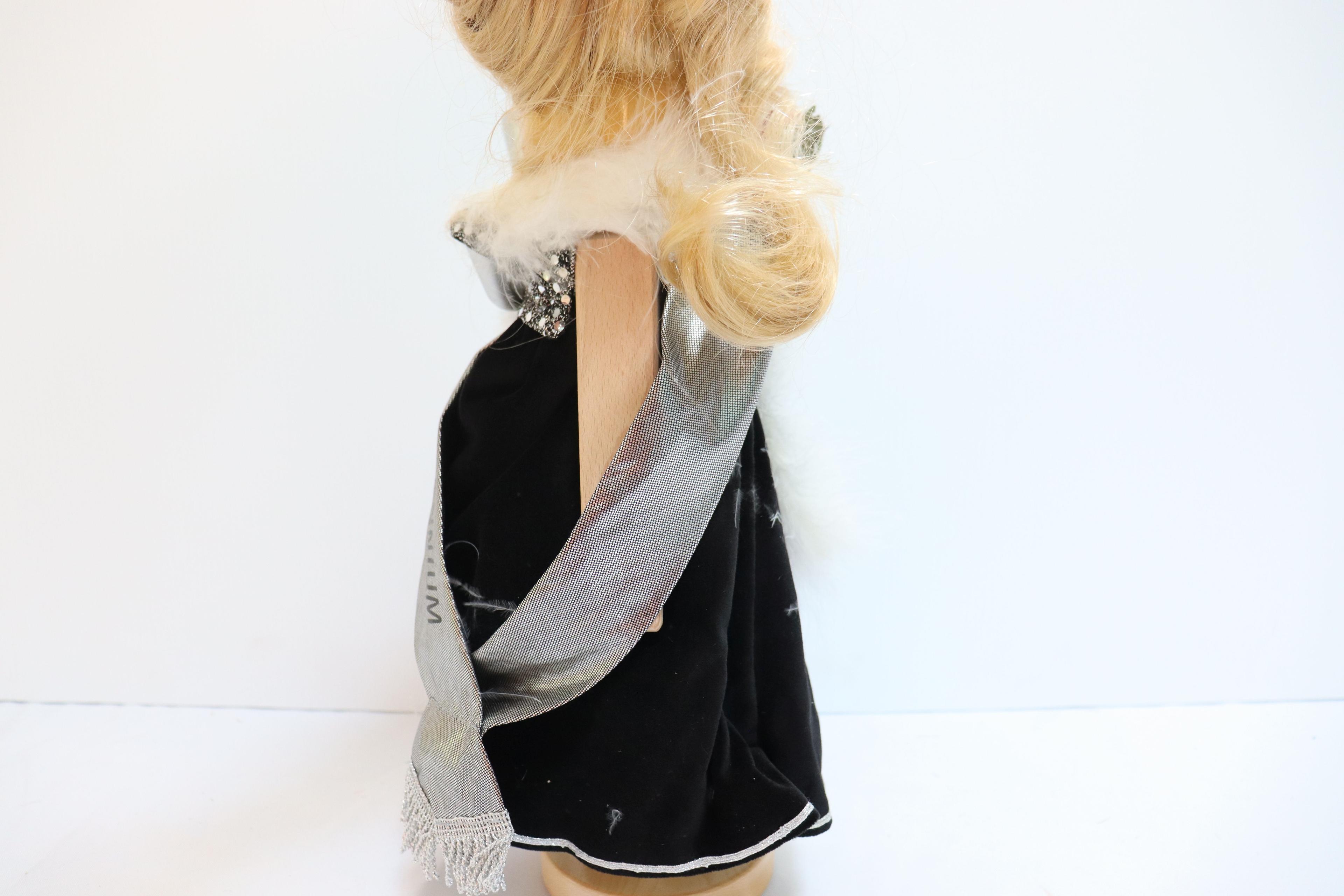 Steinbach   Nutcracker S1702- Millennium Girl