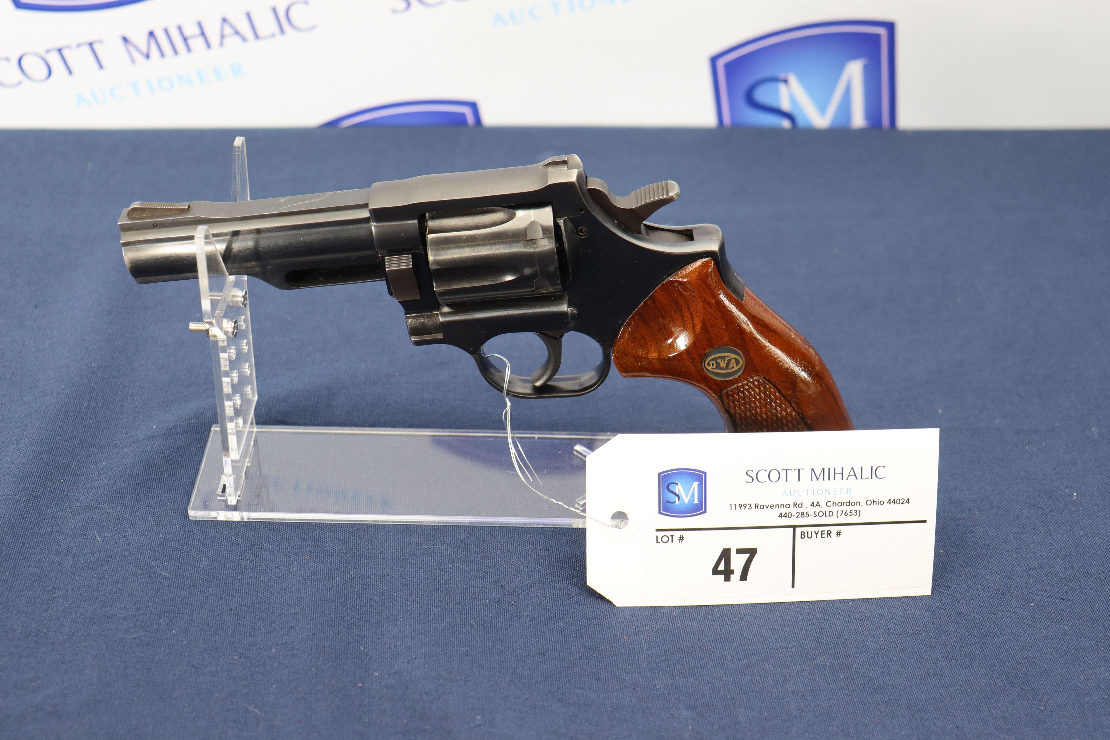 Dan Wesson Arms Model 357 Magum CT6