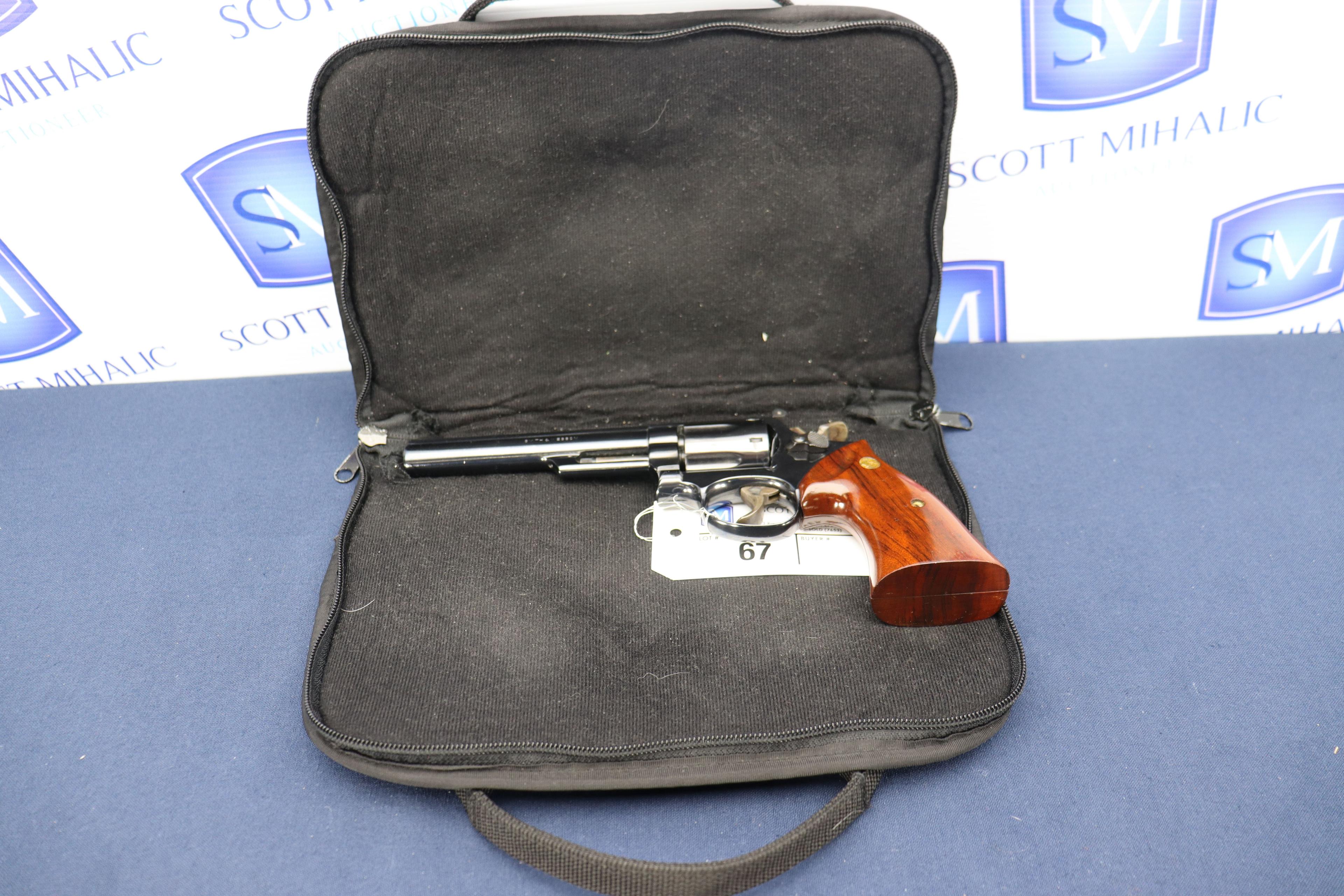 Smith & Wesson Model 357, cal. 357 Mag