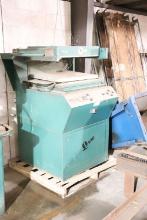 Q Vac vacuum former