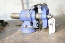 Forge bench vise