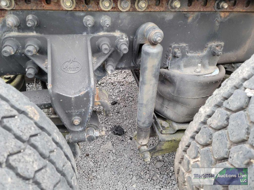 2005 MACK CXN613 TANDEM AXLE TRUCK TRACTOR