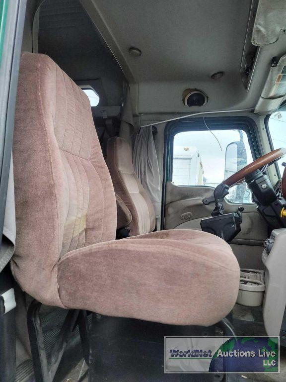 2005 MACK CXN613 TANDEM AXLE TRUCK TRACTOR
