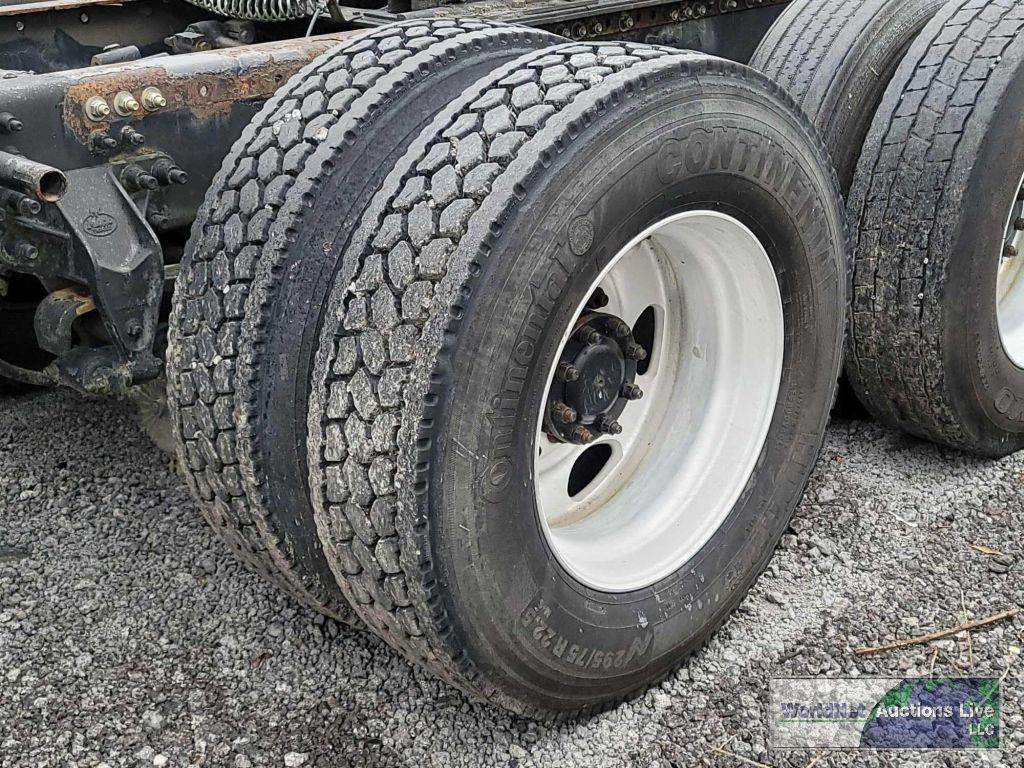 2005 MACK CXN613 TANDEM AXLE TRUCK TRACTOR