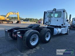 2018 FREIGHTLINER CASCADIA 125 6x2 DAY CAB ROAD TRACTOR, VIN # 1FUGGEDV8JLHB4043