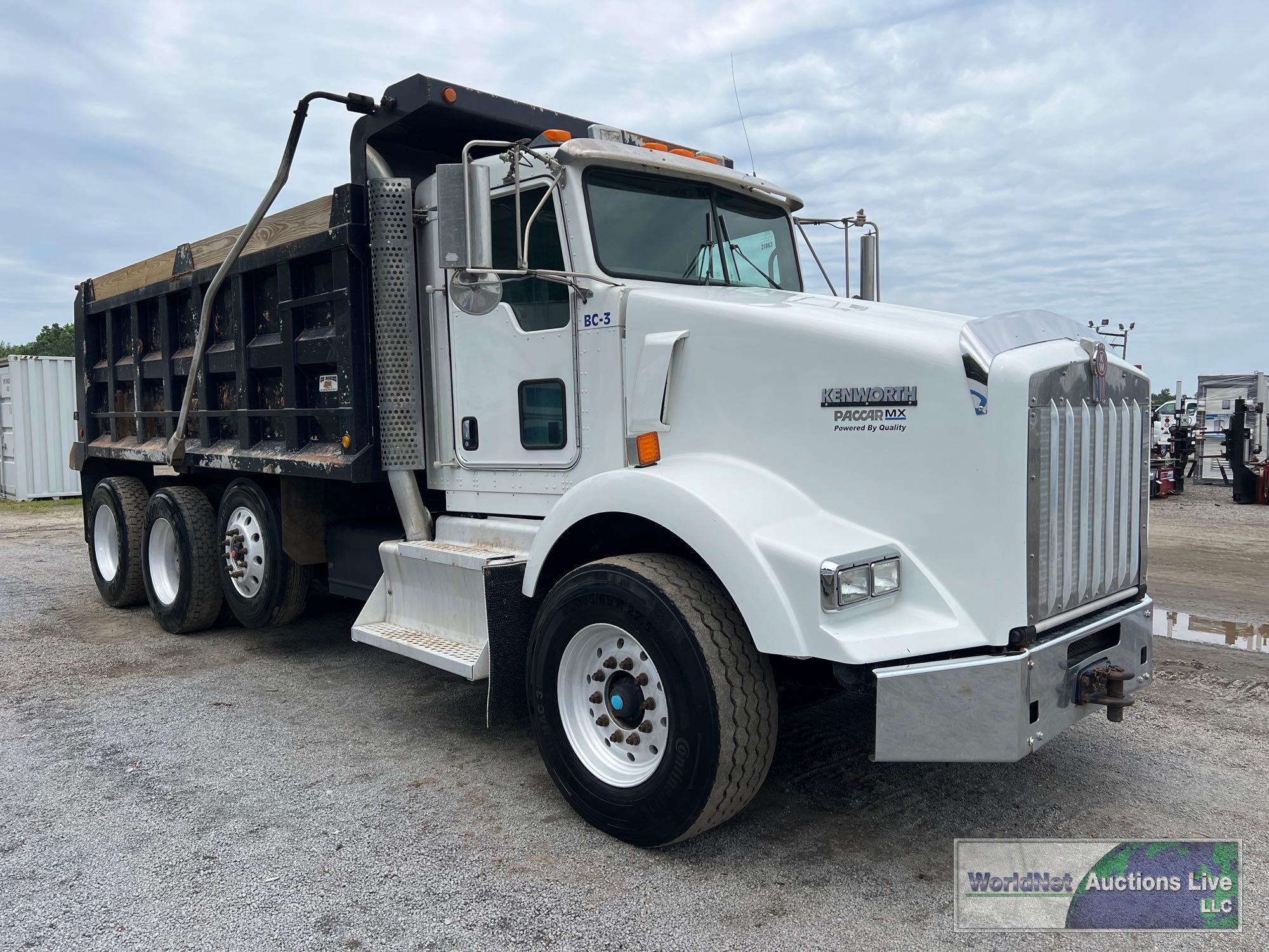 2014 KENWORTH T800 TRI-AXLE DUMP TRUCK, VIN # 1NKDXPEX2EJ401139