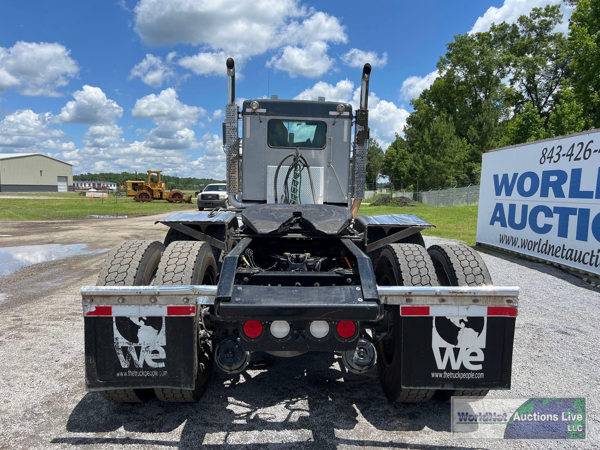 2017 KENWORTH W900 DAY CAB ROAD TRACTOR, VIN # 1XKWDP0X2HJ160119