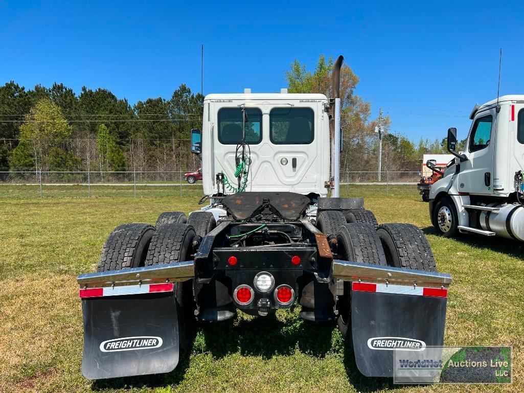 2018 FREIGHTLINER CASCADIA 125 DAY CAB ROAD TRACTOR, VIN # 1FUJGEDV7JLJU4138