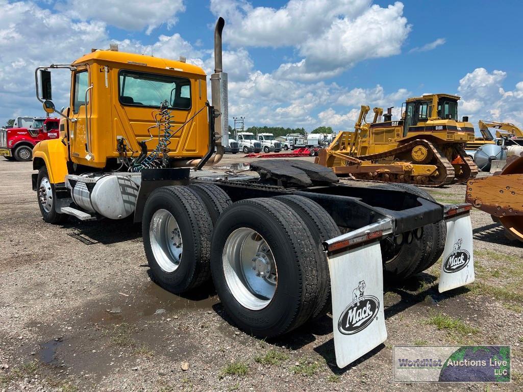 2004 MACK CH613 DAY CAB ROAD TRACTOR, VIN # 1M1AA13Y34N157541