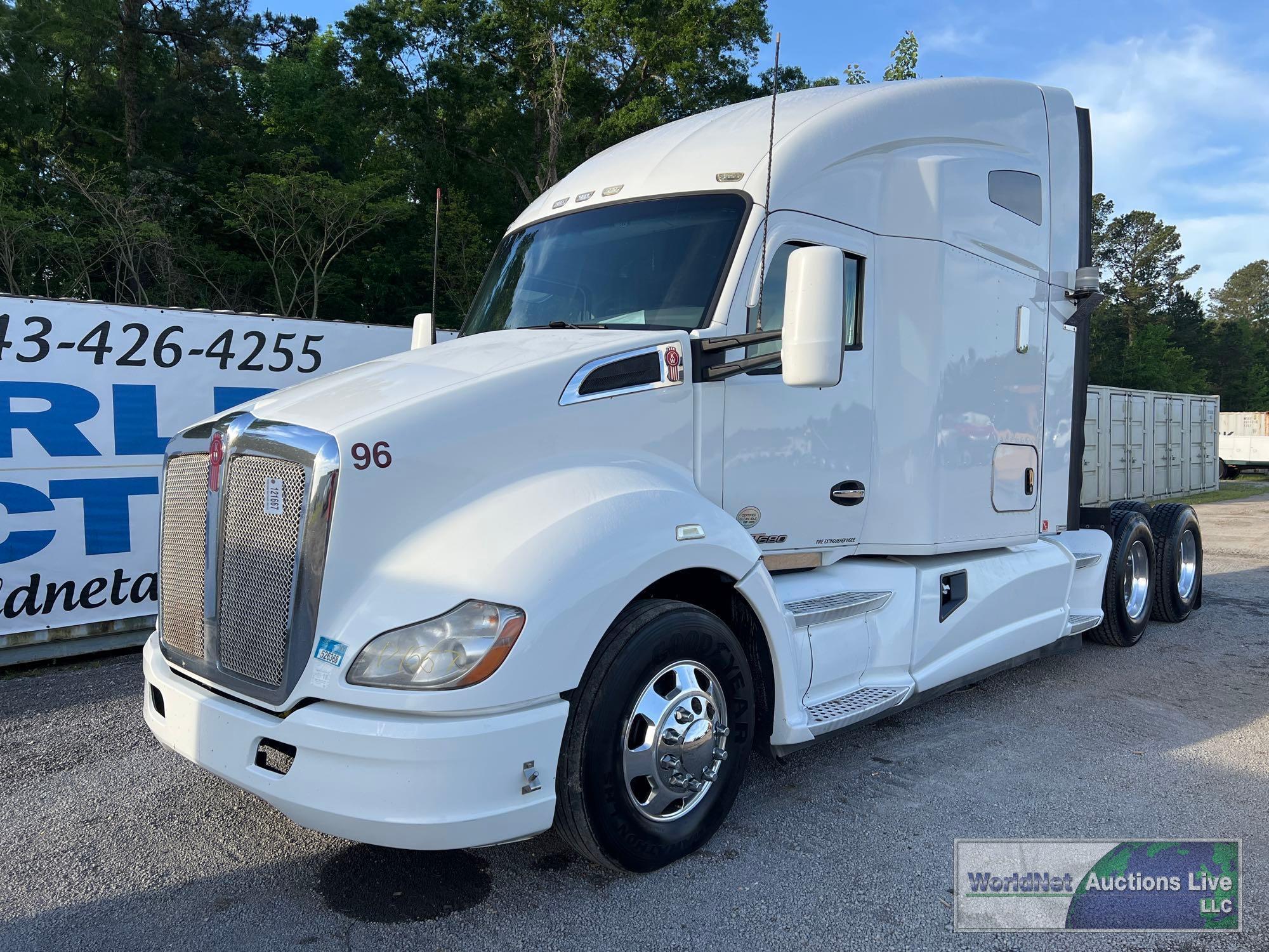 2014 KENWORTH T680 SLEEPER TRUCK, VIN # 1XKYDP9X3EJ418820