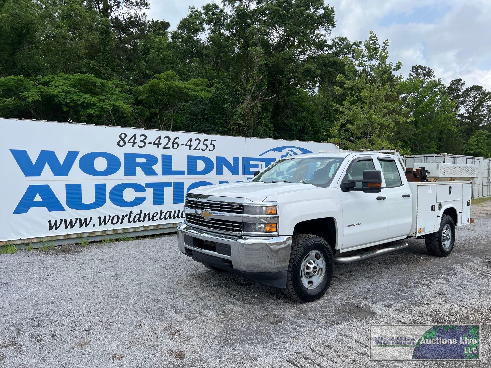 2016 CHEVROLET SILVERADO 2500HD SERVICE TRUCK, VIN # 1GB2KUEG5GZ203279