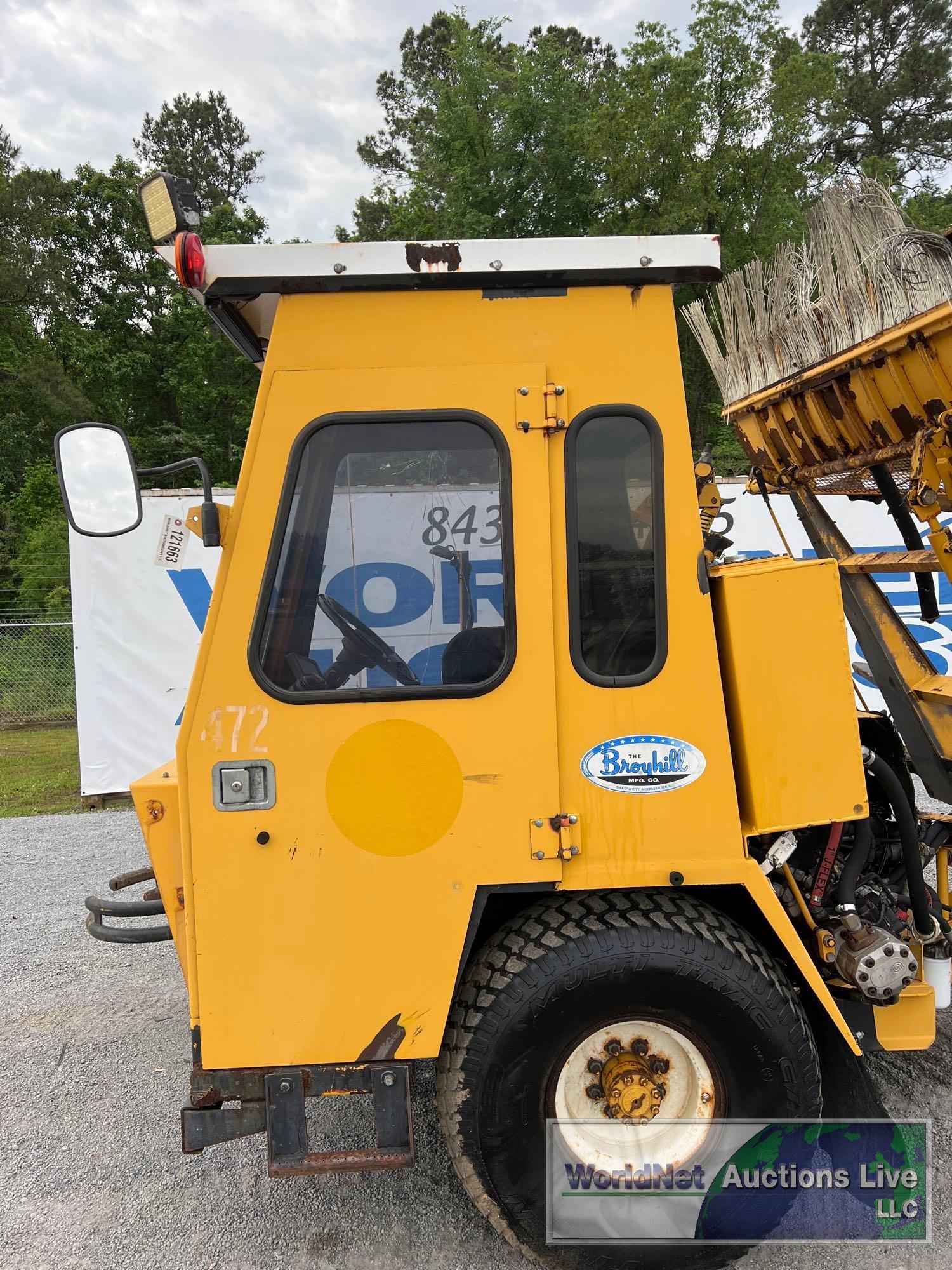 2013 BROYHILL LOAD-N-PACK WASTE TRUCK SN-1304158-5.13