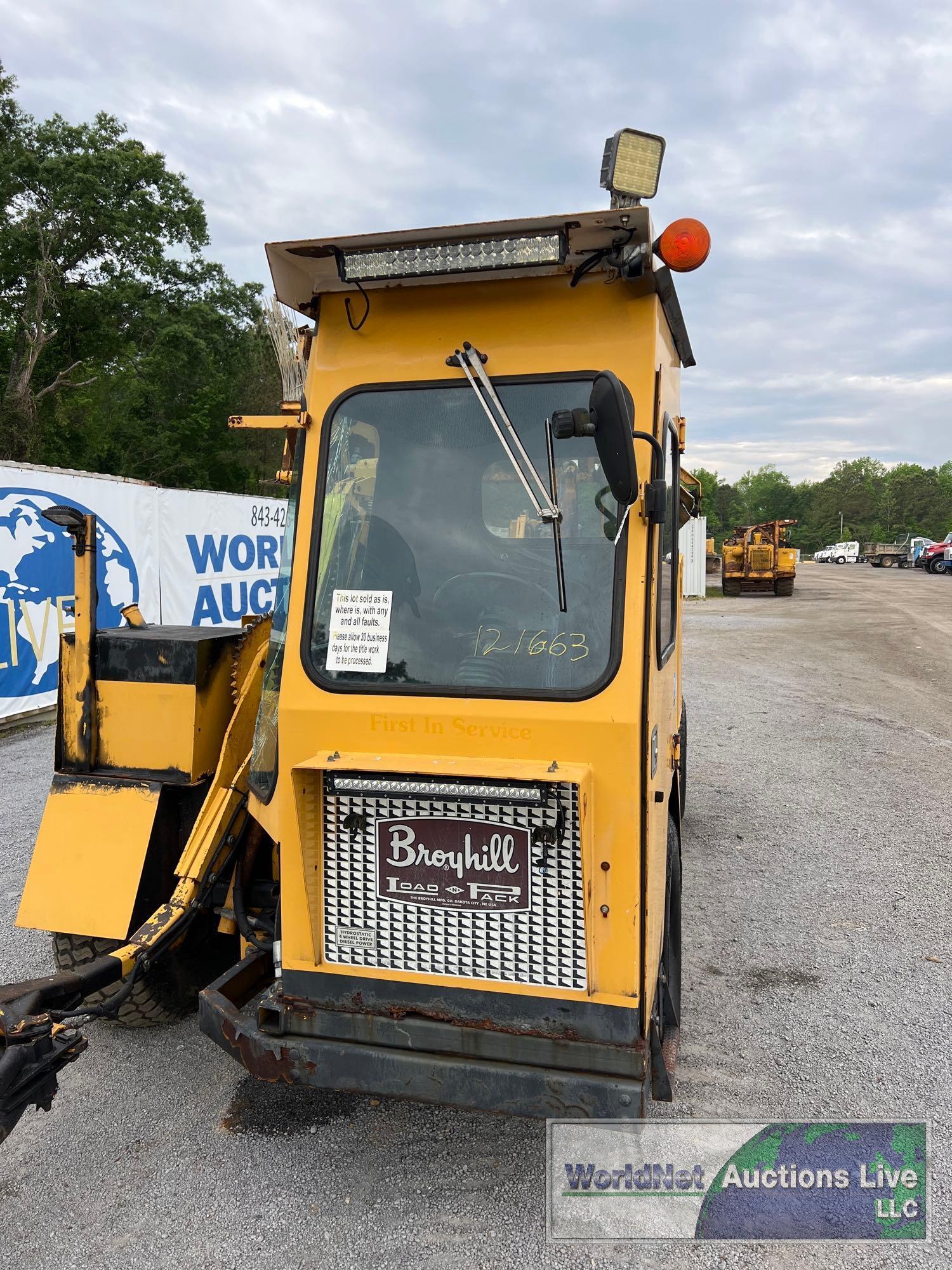 2013 BROYHILL LOAD-N-PACK WASTE TRUCK SN-1304158-5.13