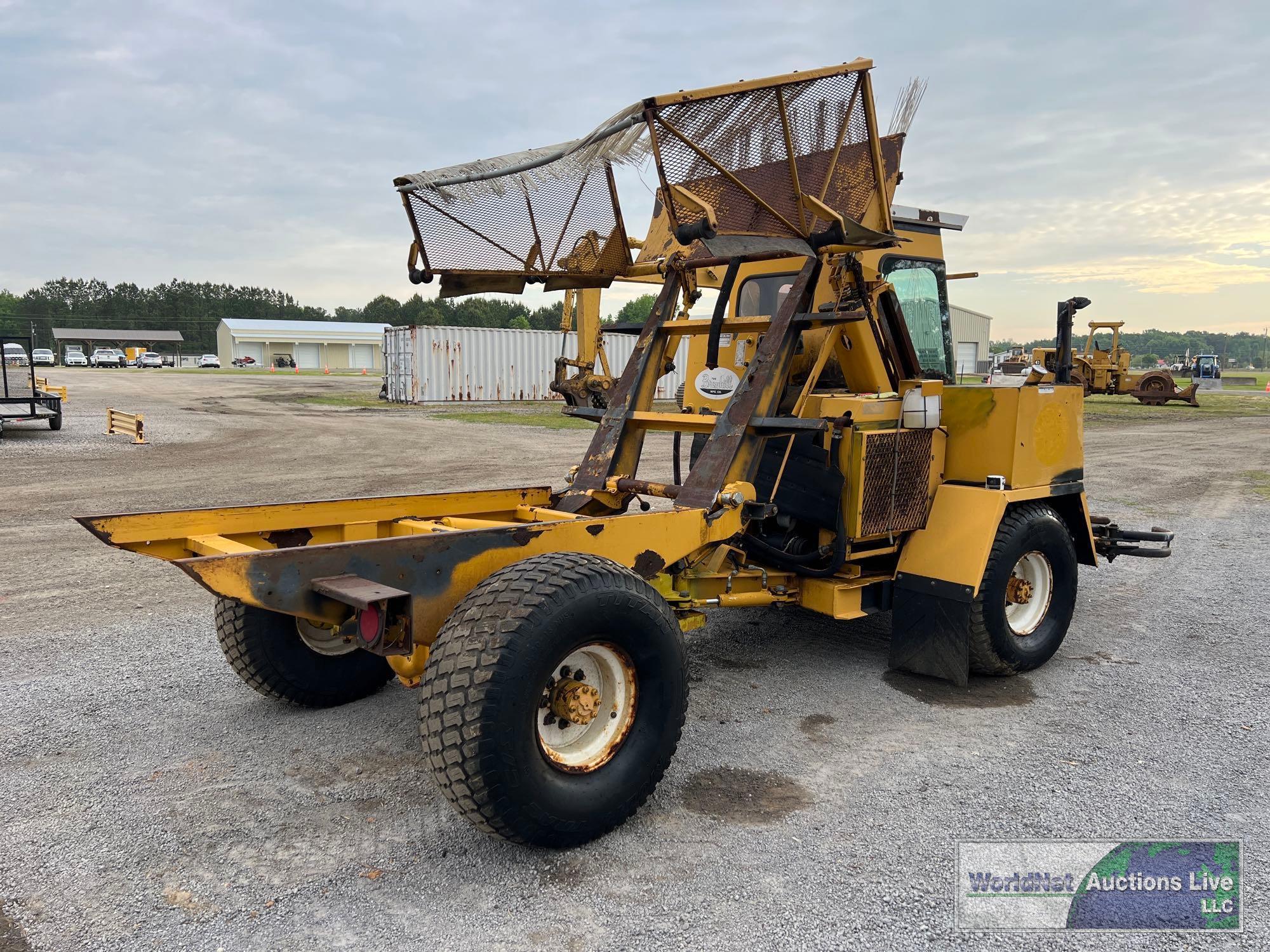 2013 BROYHILL LOAD-N-PACK WASTE TRUCK SN-1304158-5.13