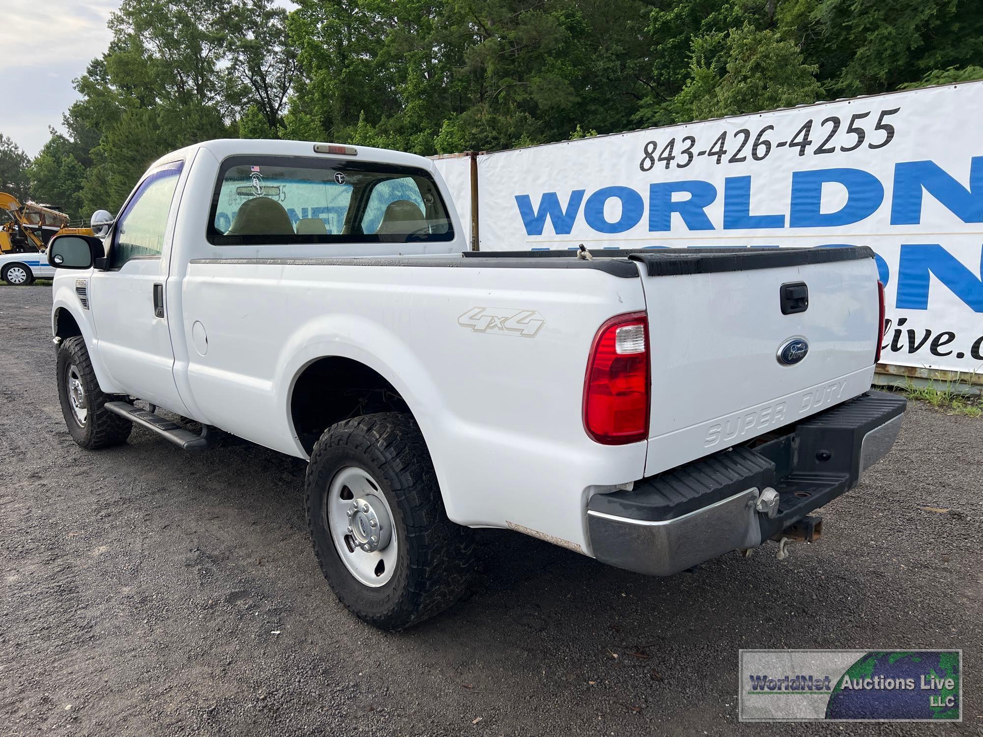 2008 FORD F-250XL SUPER DUTY PICKUP TRUCK VIN # 1FTNF21538EE26581