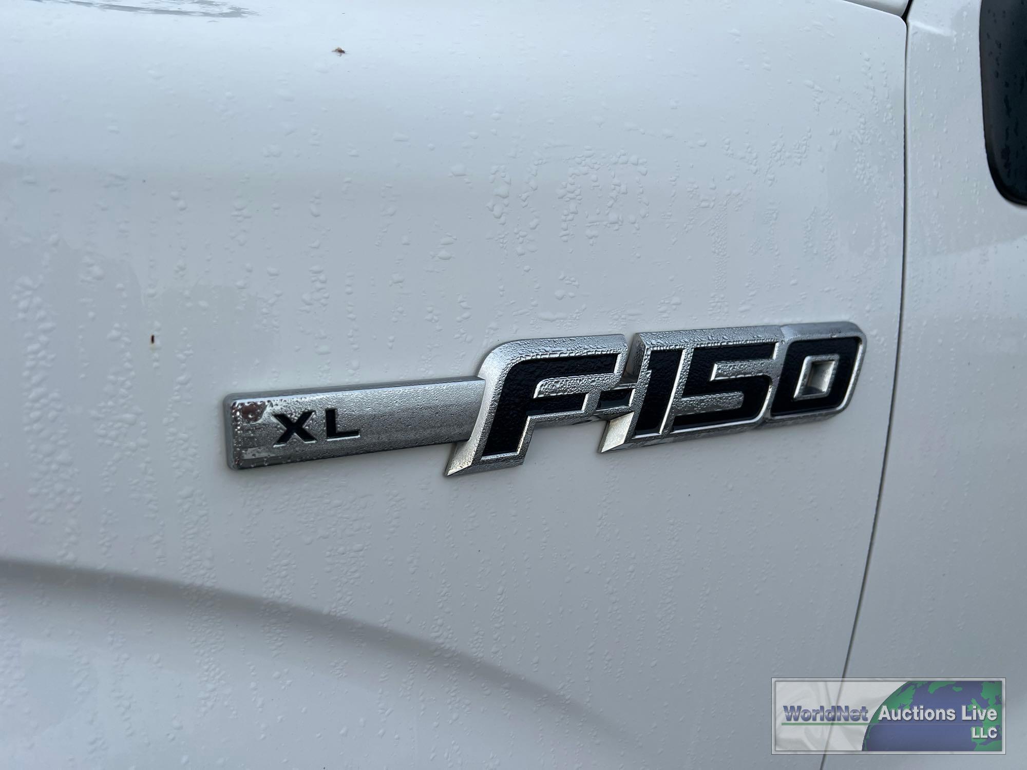 2009 FORD F-150XL PICKUP TRUCK, VIN # 1FTRX12W59FB12409