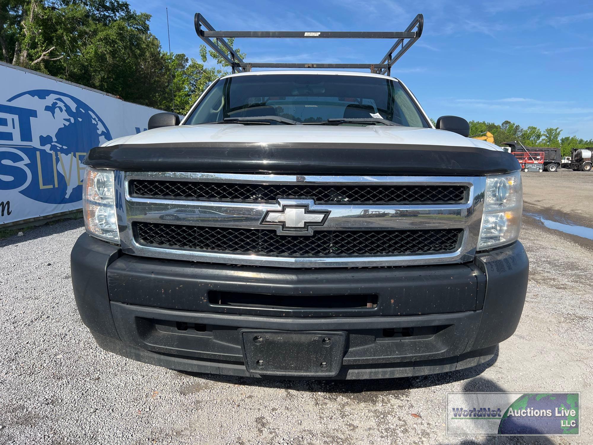 2013 CHEVROLET SILVERADO 1500 PICKUP TRUCK, VIN # 1GCNCPEA0DZ275280