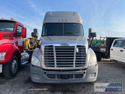 2014 FREIGHTLINER CASCADIA 125 SLEEPER TRUCK, VIN # 3AKJGLD51ESFK3315