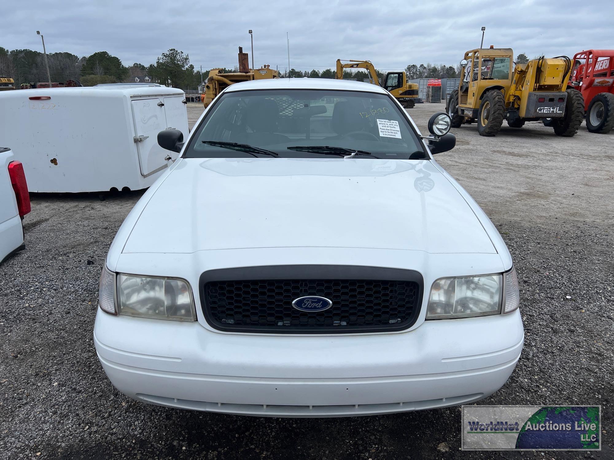 2011 FORD CROWN VICTORIA PASSENGER CAR, VIN # 2FABP7BV5BX115645