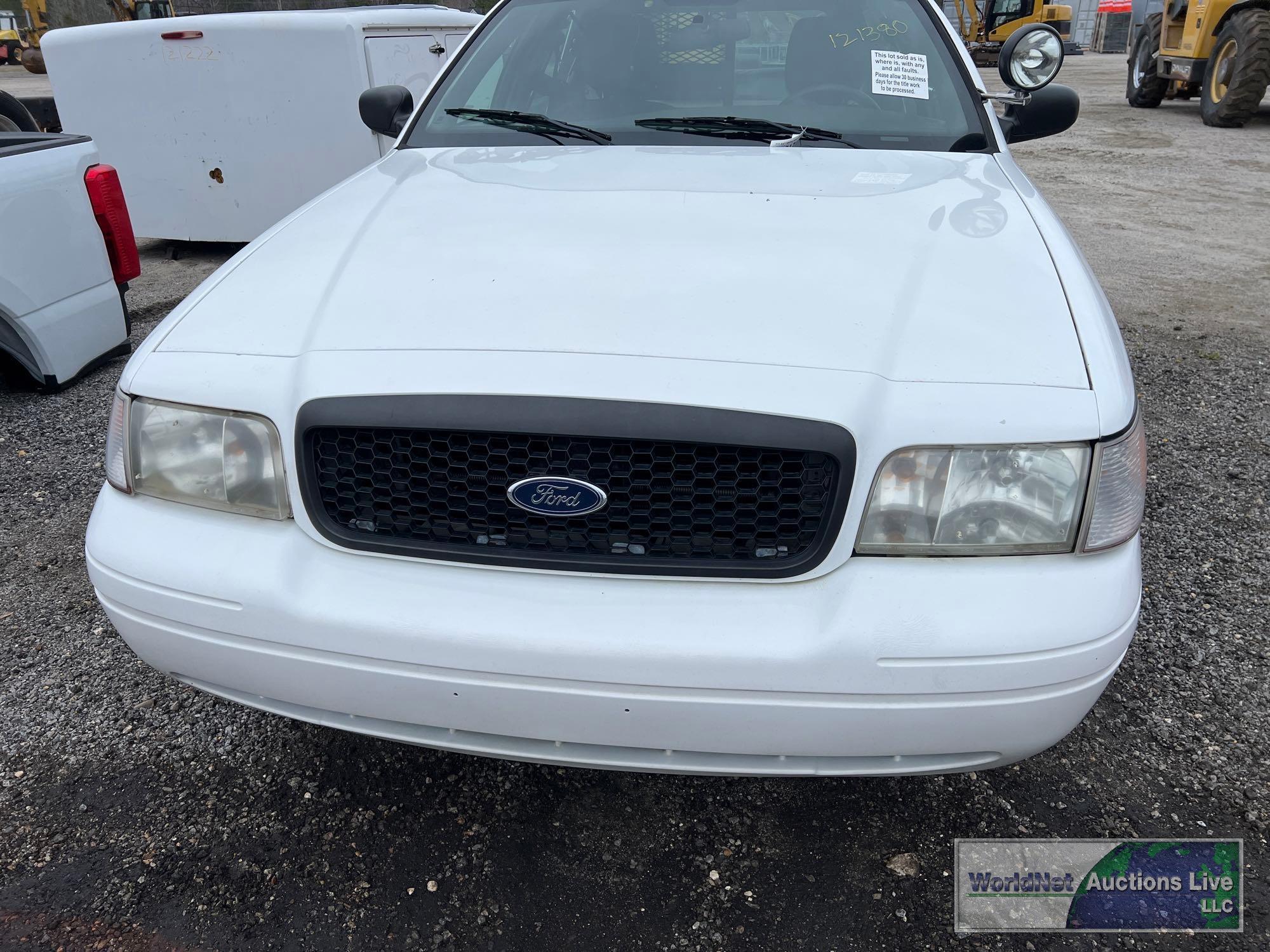 2011 FORD CROWN VICTORIA PASSENGER CAR, VIN # 2FABP7BV5BX115645