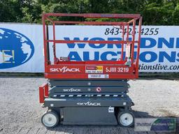 2018 SKYJACK SJlll-3219 SCISSOR LIFT SN-22131866