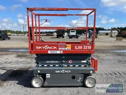 2018 SKYJACK SJlll-3219 SCISSOR LIFT SN-22131866