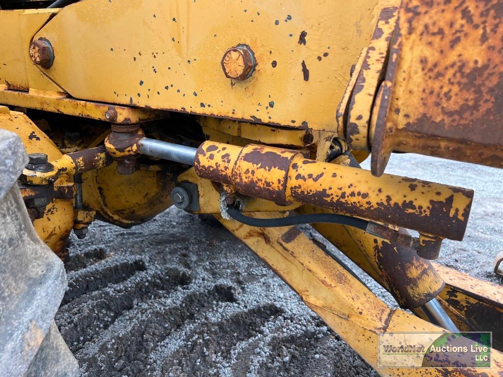 1989 VERMEER V-450 RIDE ON TRENCHER SN-1VRF082L6J1000645