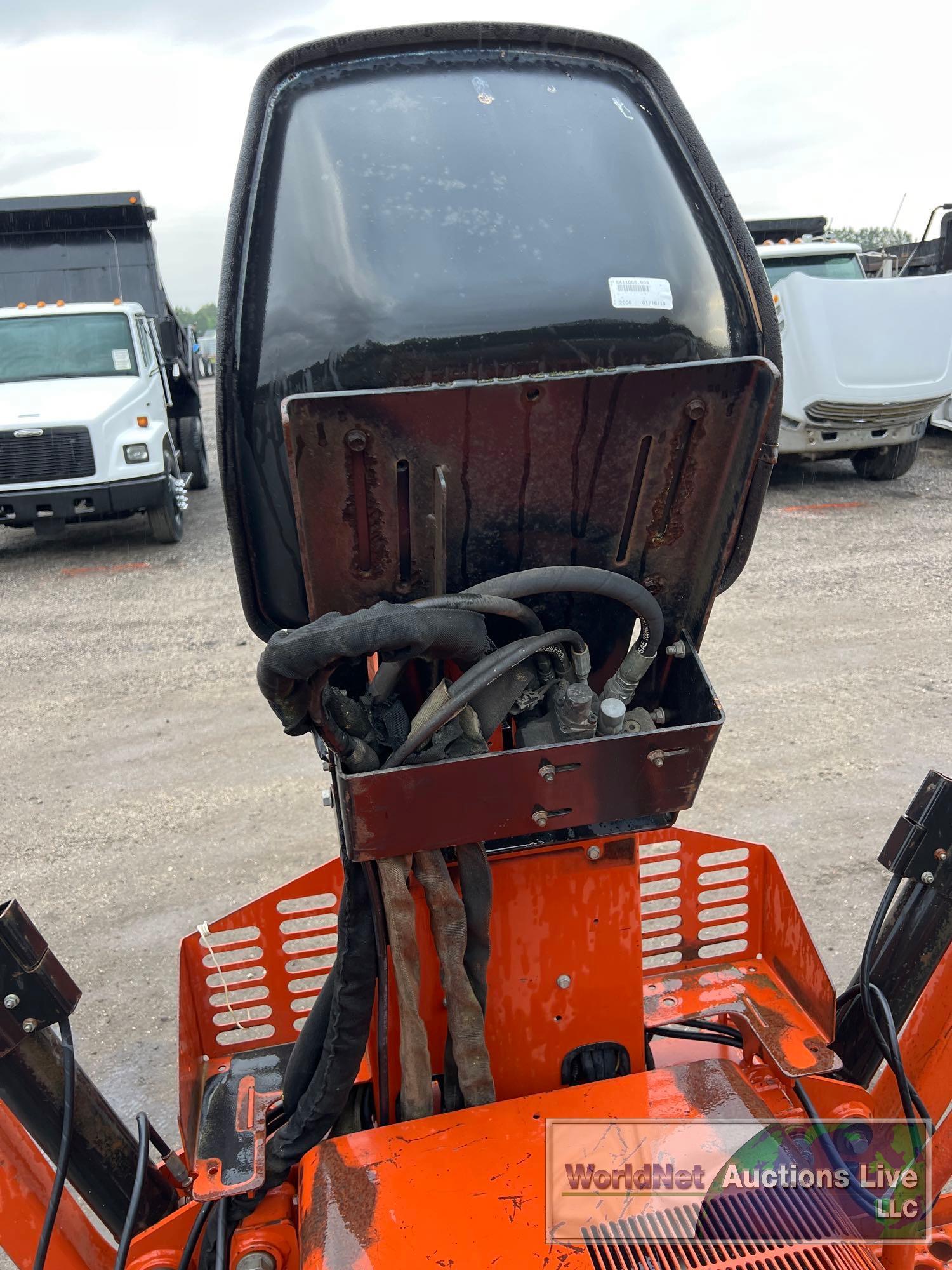 2003 DITCH WITCH 3610DD RIDE ON TRENCHER SN-3X0277